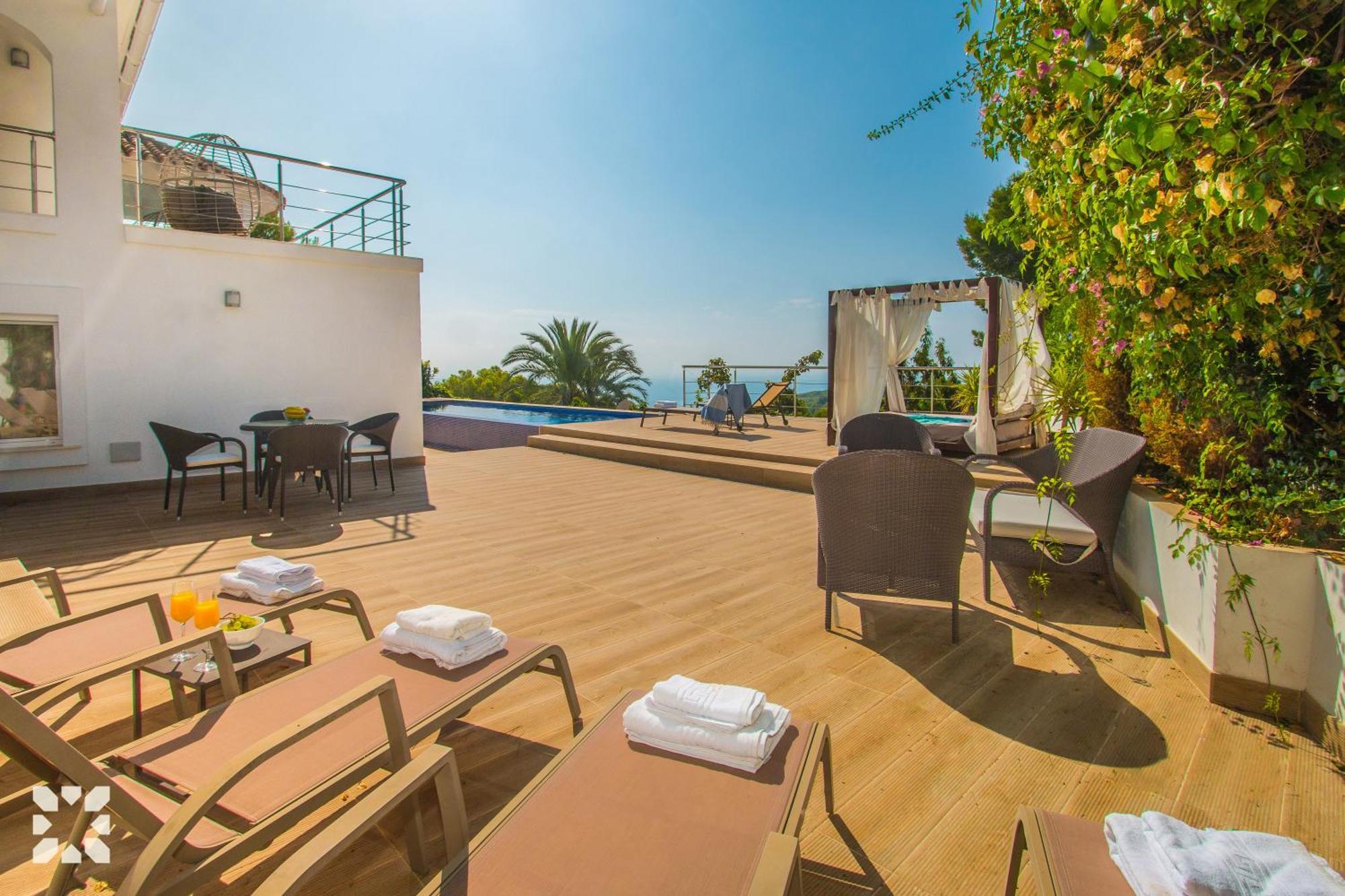 Villa La Casa Blanca By Abahana Villas 贝尼萨 外观 照片